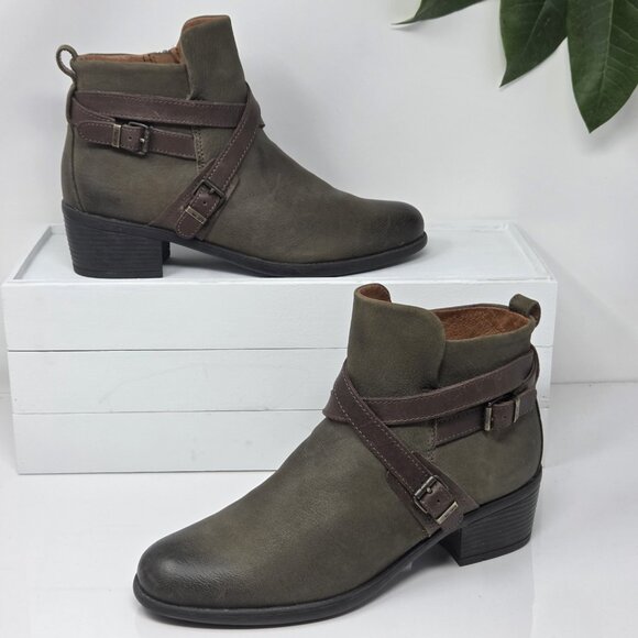Bussola Boots Womens 38 US 7.5 Alessia Zuccale Military Ankle Bootie Leather - Picture 1 of 12